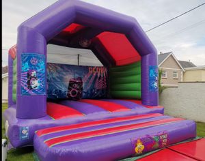 DJ theme disco Castle